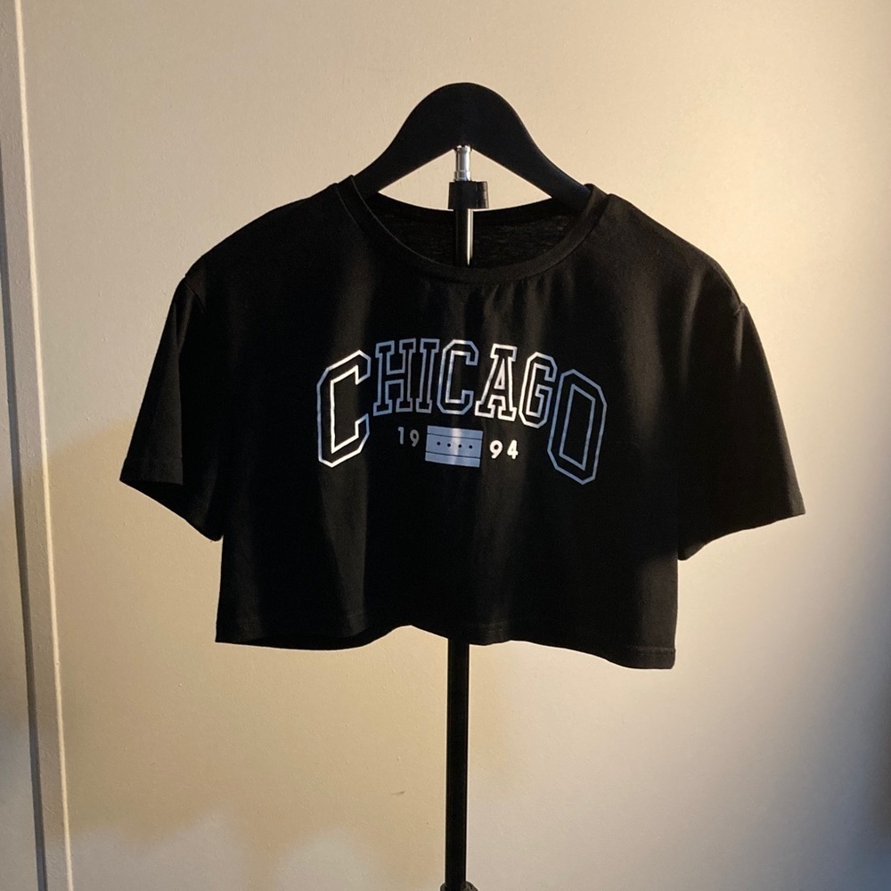 SHEIN Black Chicago Graphic Crop Top